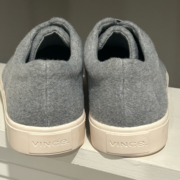 Vince. Women's Charcoal Gray Heaton Faux Lace Up Slip On Sneakers SZ 6.5 - Picture 7 of 9